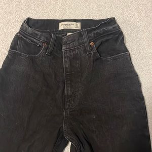 Abercrombie curve love jeans 24